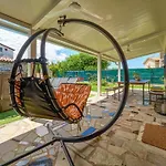 Mala Petra Villa
